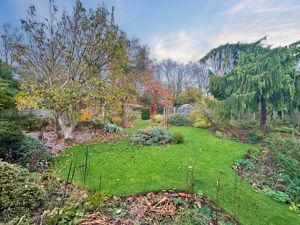 Photo 17- click for photo gallery